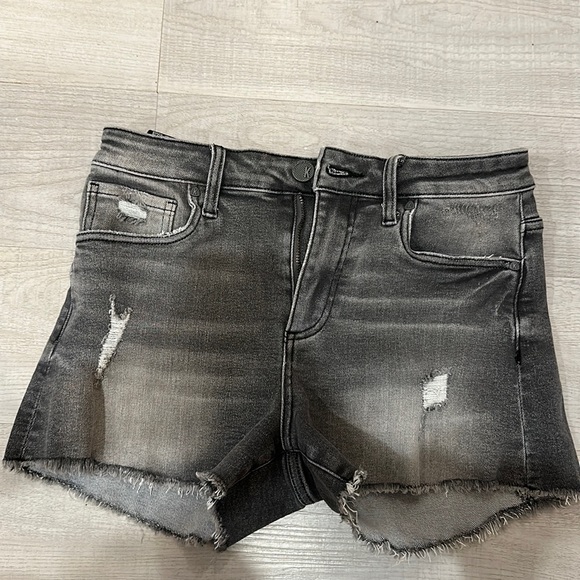 Grey denim short with frayed hem - Picture 1 of 6